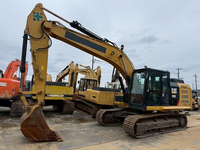 販売速報！320E-2
